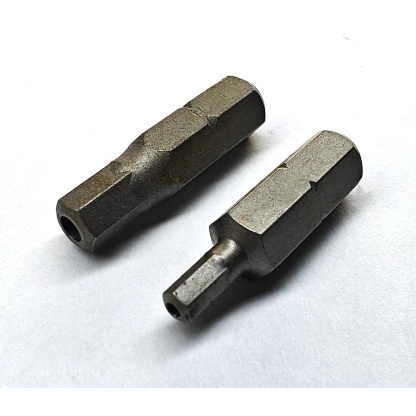 RUUVAUSPÄÄ KK/REIKÄ 5,0 MM